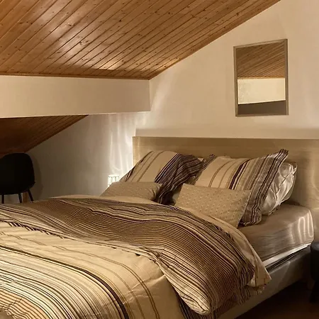 Appartement Cosy à : 5 Pers, Balcon, Parking, Wifi - Fr-1-676-32 *